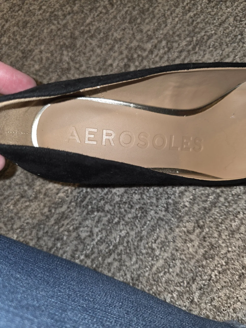Aerosoles Women’s Black Suede Classic Pumps Size 8 With 3 Inch Heel